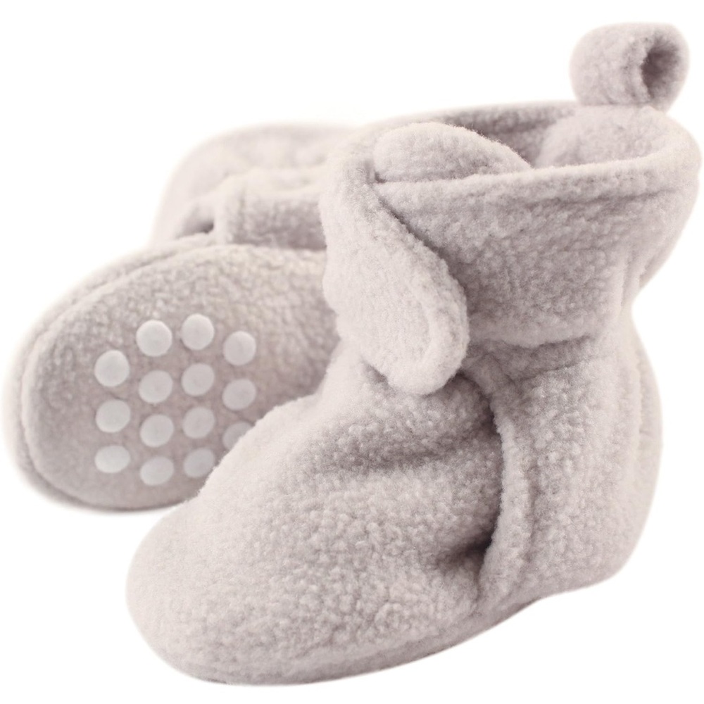 Baby luvable booties baby boys or girls NWT